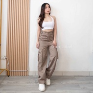 Xara - Niki Cargo Pants | Hw Cargo Pants | Women's Cargo Pants | Slimfit Cargo Pants