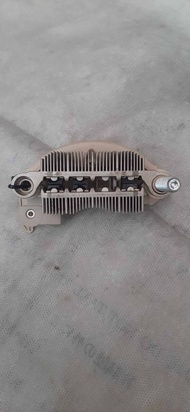 rectifier alternator silikon altenator dioda dinamo ampere mitsubishi triton 2.5 / 2.8