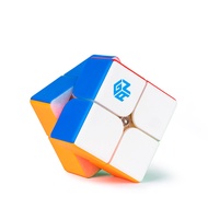 Gan | Competition Smooth 2x2 Rubiks Cube Starter Kit