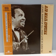 #CC20-36 LP TERPAKAI [ LIONEL HAMPTON ALL STARS LIVE IN JAPAN '82 - AIR MAIL SPECIAL ] USED LP < NM 