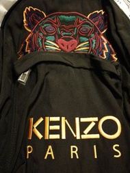 Kenzo 背包. 原價$ 1990