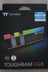 Thermaltake TOUGHRAM RGB DDR4 4000MHz 16GB  2套 不是3200/3600/32GB