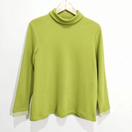 HIJAU KANSAI BIS CN TURTLE NECK LEMON GREEN BUBBLE STRETCH PATTERNS LONG SLEEVE B14