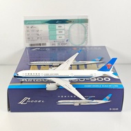 C Model 1: 400 China Southern Airlines A350-900 B-324R Alloy Airplane Model