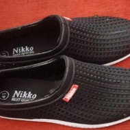 Nikko 41 rubber shoes