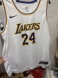 Nike Los Angeles Lakers Kobe Bryant 湖人 球衣 24號 黑曼巴 洛杉磯 紫金 DM5911-101