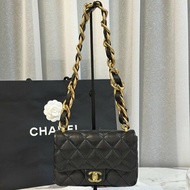 CHANEL 23P羊皮粗鍊單肩包 - 黑金