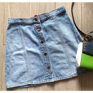 [2HAND] DIVIDED short jean skirt by HM