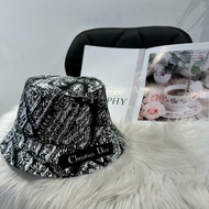 Dior 雙面漁夫帽 巴黎地圖 x 經典老花