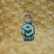 1THE9 LOGO ACRYLIC KEYCHAIN