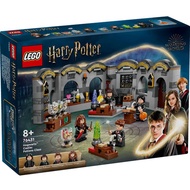 LEGO Harry Pottertm Hogwartstm Castle: Potions Class 76431