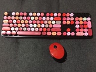 MOFii 復古打字機風格 化妝品粉彩配色 無線鍵盤滑鼠組