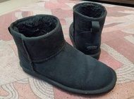 VANS 黑色雪靴 23cm-23.5cm