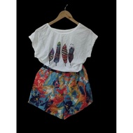 TERNO WHITE TOPS AND PRINTED SHORTS CASUAL FOR WOMEN AVA17