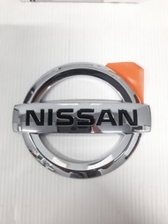 ตราติดฝาท้าย NISSAN MARCH 90890-1HJ0A (เป็นอะไหล่แท้ Nissan) รหัส A681