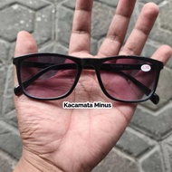 Anti-Glare Nearsighted Black Degraded Lens Glasses for Men and Women