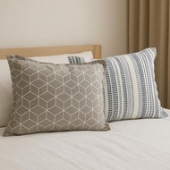 King Rabbit Bamboo Collagen Sarung Bantal / Sarung Guling (Pillow / Bolster Case) as