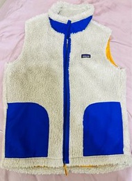 Patagonia泰迪毛絨背心  Patagonia Kid's Retro-X Vest 23年 大童版 羔羊毛保暖背心