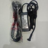 HP CHARGER ADAPTOR AChp ADAPTER MODEL HSTNN LA40 INPUT 100 240V 50 60HZ 1.1A OUTPUT 19.5V 2.31A 45W 