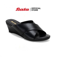 Bata บาจา รองเท้าผู้หญิงแพลตฟอร์มส้นเตารีดแบบสวม รองเท้าหนังนิ่มแบบสวม เปิดส้นเท้า รองเท้าใส่ทำงาน รองเท้าเสริมส้น รุ่น ZARAYAH สีดำ 7616637