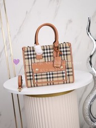 紫鑽🌟誠信商家🌟💜全新Burberry 經典格紋皮革托特包 格紋皮革 手提斜挎手袋 包包
