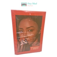 MAMAMOO HWASA TWIT PHOTOBOOK [LIMITED EDITION]