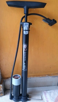 merk asli odessy bee warna pompa ban sepeda motor - odessy hitam