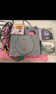 PlayStation 1 連三隻遊戲光碟