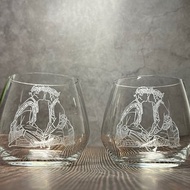 【客製化禮物】卑南服插畫 簡約線條風 手工 雕刻酒杯 結婚禮物