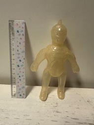 鹹蛋超人 咸旦超人 七星俠 seven 透明 閃粉 特別版 不是 shf