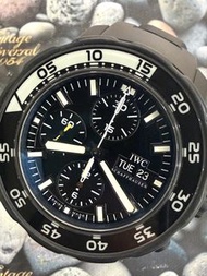 🌈🌈新返貨啦🌈🌈 IWC Aquatimer Chronograph "Galapagos Islands" IW376705 44mm 🌟橡膠錶殼 黑白單向旋轉外圈 🖤黑面配夜光時標 星期日曆顯示 