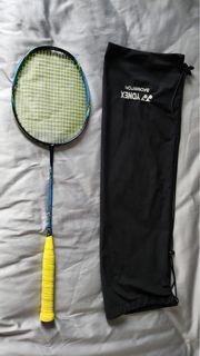 Yonex NF700 羽毛球拍