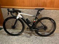 Road BikeCOLNAGO C68 (2023)Size:455 (S)SRAM RED AXS 12 speed with power meter(2021)Crank 48/35T Cass