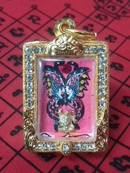 泰國佛牌 蝴蝶牌之王 古巴傑仕納 招財增異性緣 佛歷2555年