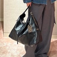 👜LV路易威登｜carryall cargo黑武士｜單肩斜挎包｜大號｜98新芯片款