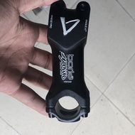 STEM 80MM 7 DEGREE OVERSIZE STANDARD 28.6 TO 25.4 AMOEBA BORLA ST M310