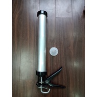 Súng bắn keo túi súng băn keo xúc xích dạng nước 600ml. Kết hợp bắn keo lọ apolo đường keo dài