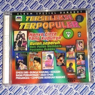 VCD Dangdut Terseleksi Terpopuler Vol. 5 ft. MANIS MANJA LILIS KARLINA RANA RANI YULIA CITRA MURNI C