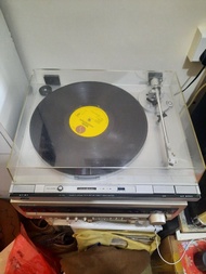 PIONEER-VSX-D606S收音擴音機JVC-QL-51自動回臂唱盤(送圖中所有唱片）