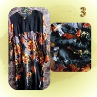 #3 PRELOVED USED JUBAH WANITA HITAM CORAK BUNGA BATIK