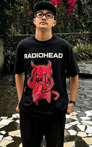 Radiohead - DEVIL May Cry Tshirt Vintage LookBroken- Band T-Shirt