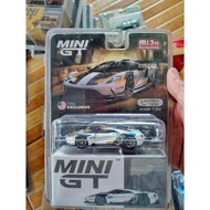 Diecast Mini GT 293 Ford GT Mk II 2019 Pebble Beach Concours d'Elegance Scale 1:64