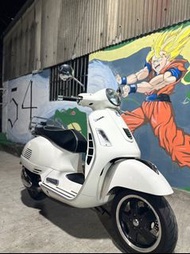 PIAGGIO　VESPA GTS 300 ie