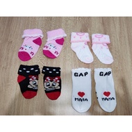 BABY SOCKS 4PCS ( NEWBORN - 6 MONTHS )