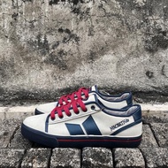 Sepatu Macbeth James Medium Grey Midnight 100% Original Resmi Store