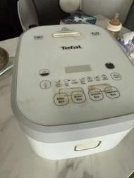 Tefal 電飯煲 rk8001 EFAL 特福 RK8001 IH磁應球釜飯煲  100%work $388