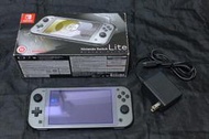 (9成新，保固一個月)NS Lite 帝牙盧卡 / 帕路奇亞 限定版主機(附保護貼/ 香菇頭套)