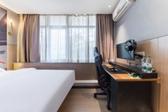 Jinnang E-sports & Entertainment Hotel (Shenzhen University Branch)