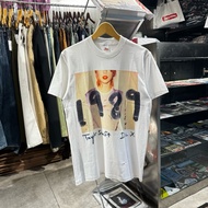 TAYLOR SWIFT - 1989 TOUR TSHIRT WHITE