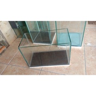 Aquarium ikan gabus chana ukuran 30x10x15